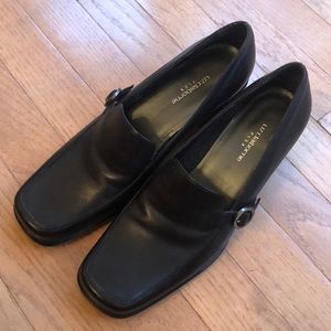 NEW Liz Claiborne Flex Black Heeled Loafers